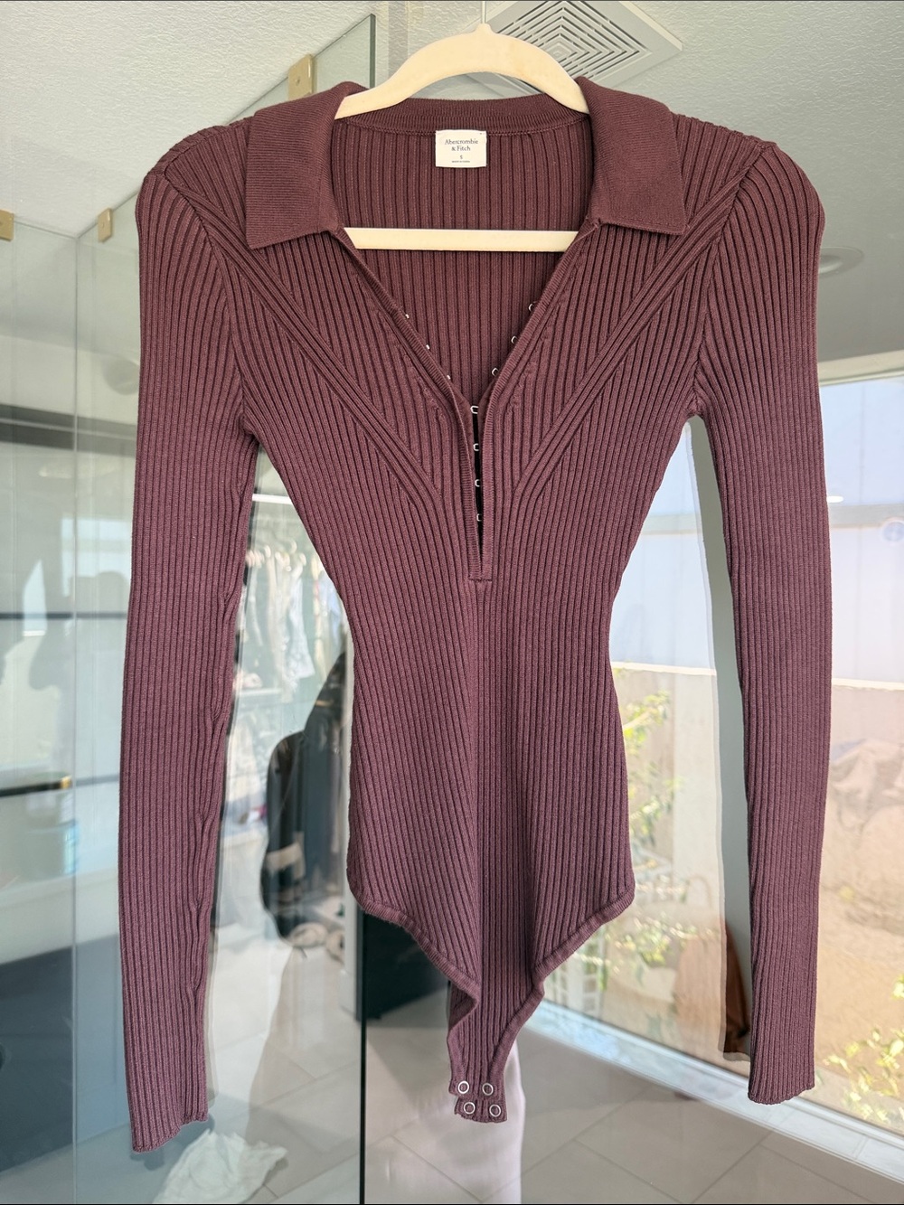 Abercrombie & Fitch Ribbed Long-Sleeve Polo Bodysuit in Plum